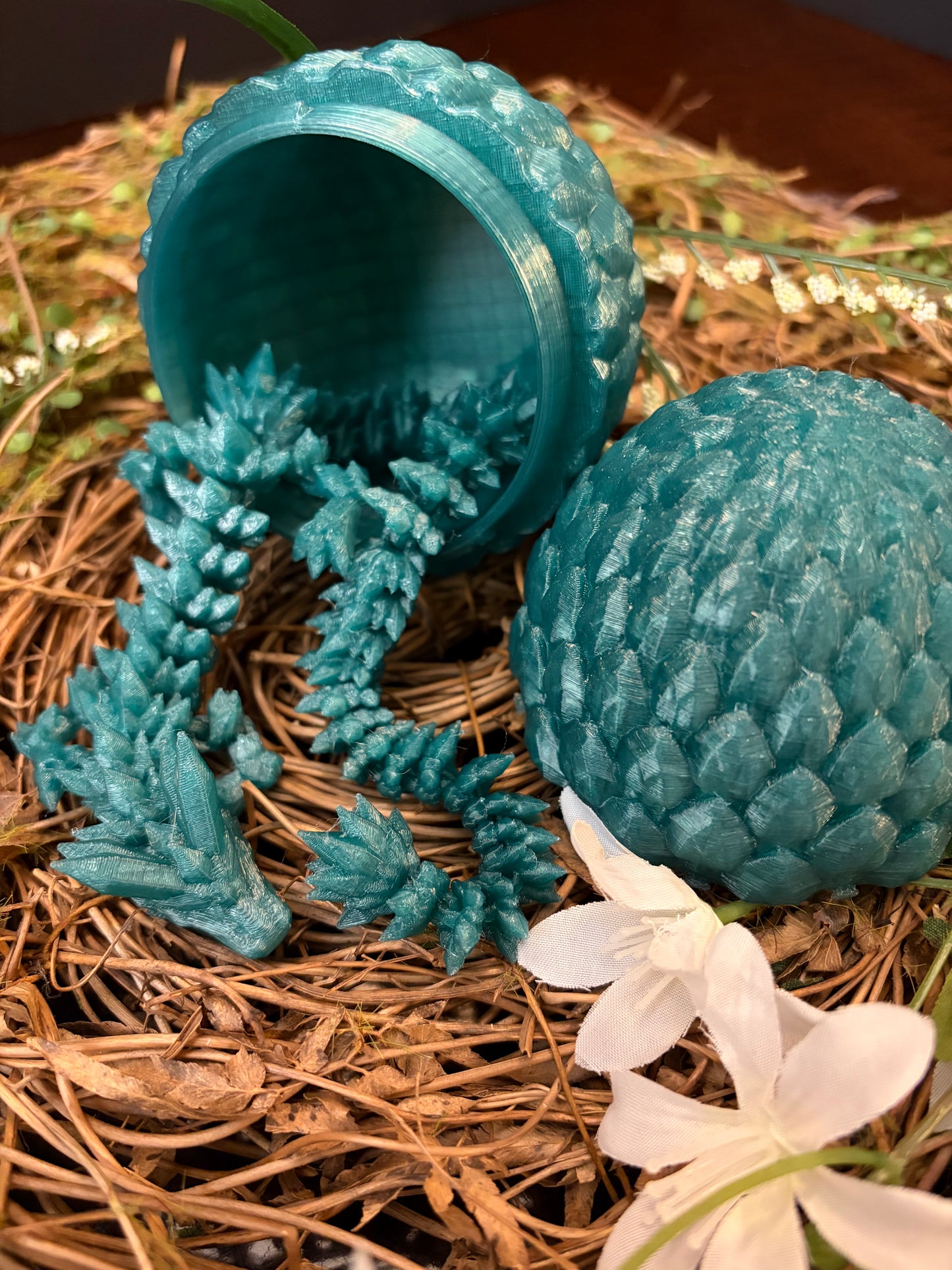 Mini Dragon with Egg (dragonscale)